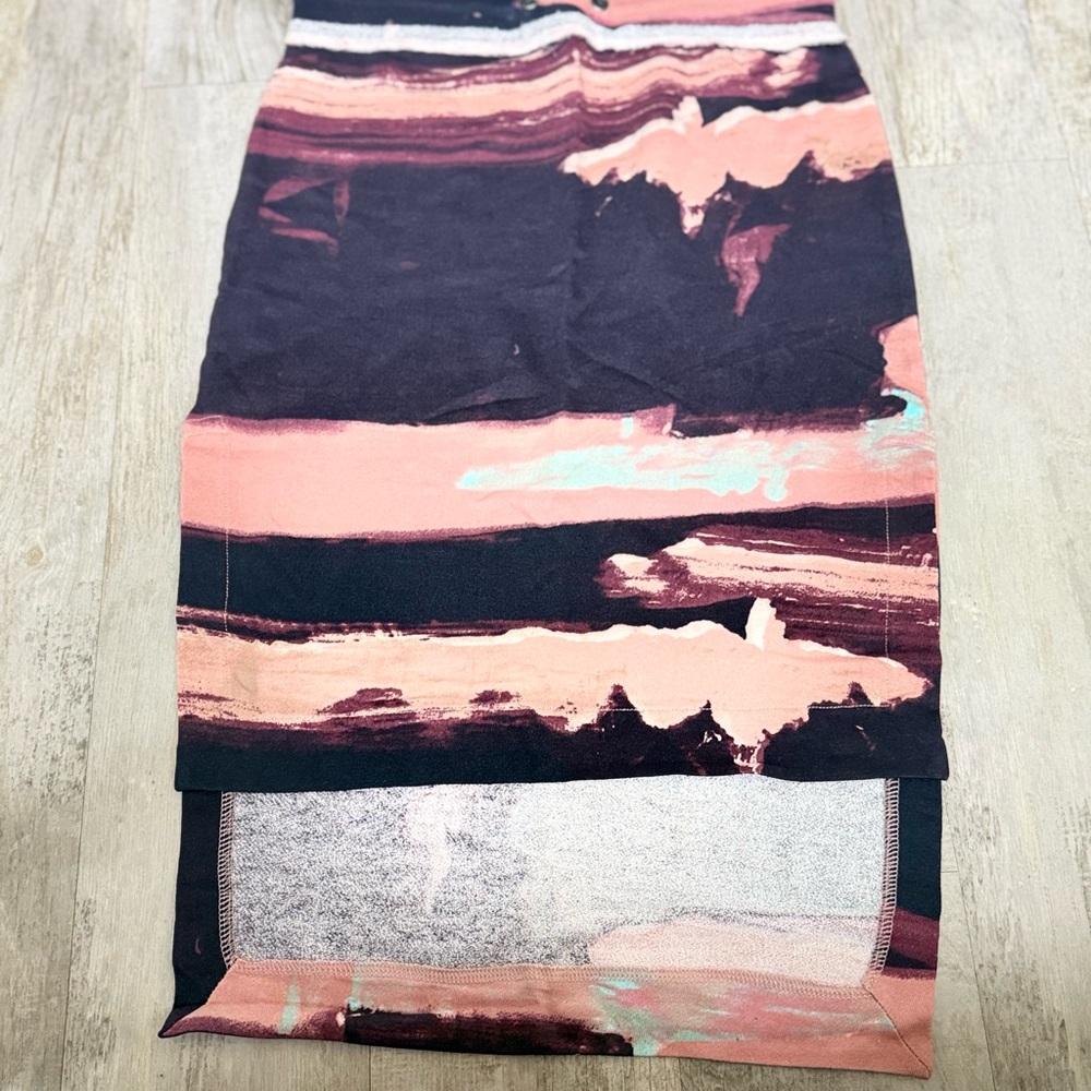 Grey State Pink and Black Abstract Print Pencil Skirt‎